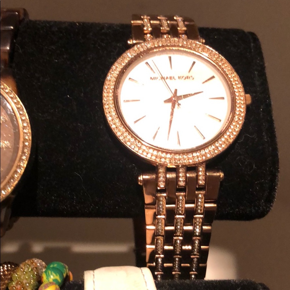 Michael Kors Watch - Picture 6 of 6